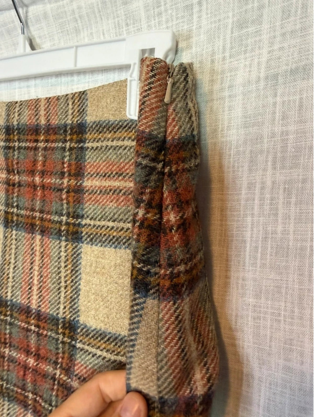 Boden 100% Wool Plaid Mini Skirt Brown Red 6 Dark Academia Schoolgirl Coquette - Picture 3 of 9